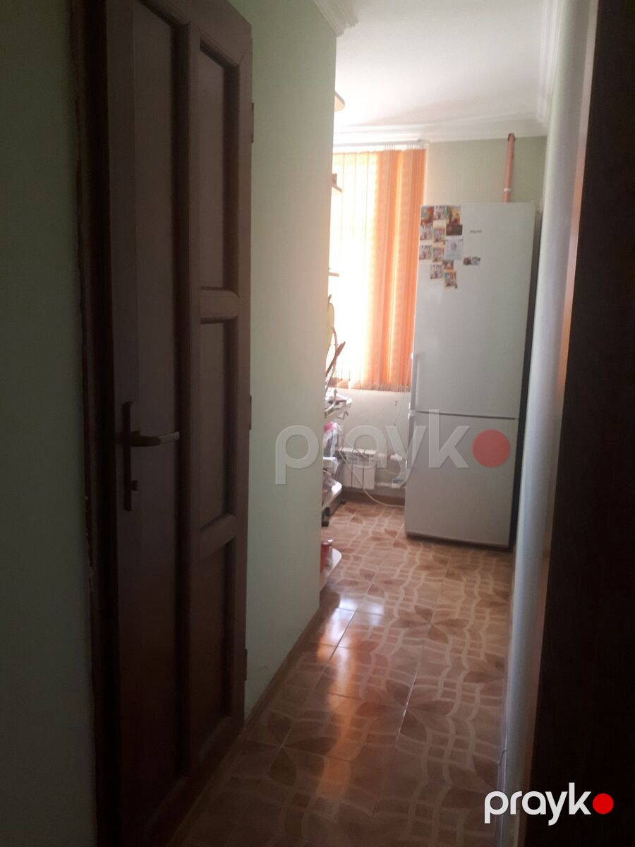 Satılır 1 otaqlı köhnə tikili 45 m² — Mənzil, Bakı (2)