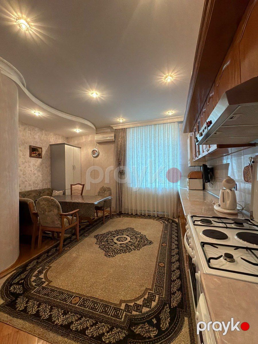 Satılır 3 otaqlı köhnə tikili 170 m² — Mənzil, Bakı (8)