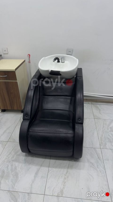 Moykaya satılır Təzədi. Hec bir problemi yoxdu. Qiyməti 270