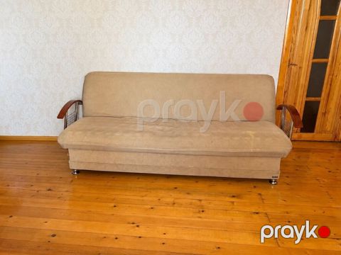 Divan, İşlənmiş, Açılan, Bazalı — Bakı