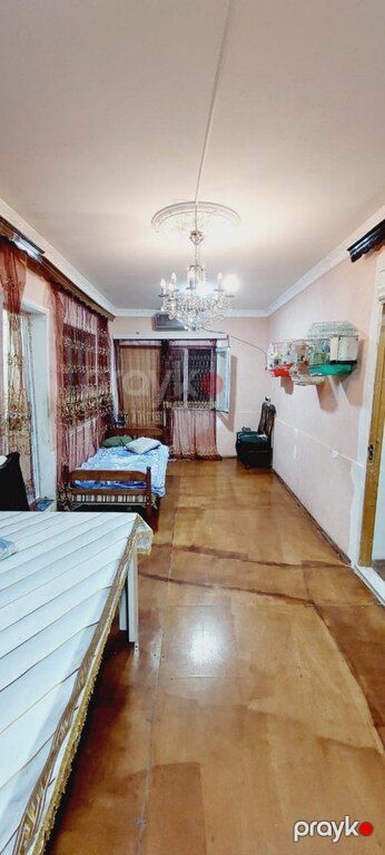 Həyət evi, Səbail r — Bakı