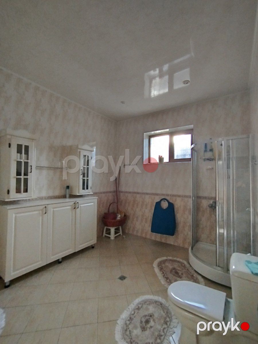 Satılır 5 otaqlı həyət evi/bağ evi 200 m² — Ev, villa, Bakı (12)