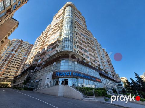 Satılır 3 otaqlı yeni tikili 160 m² — Bakı