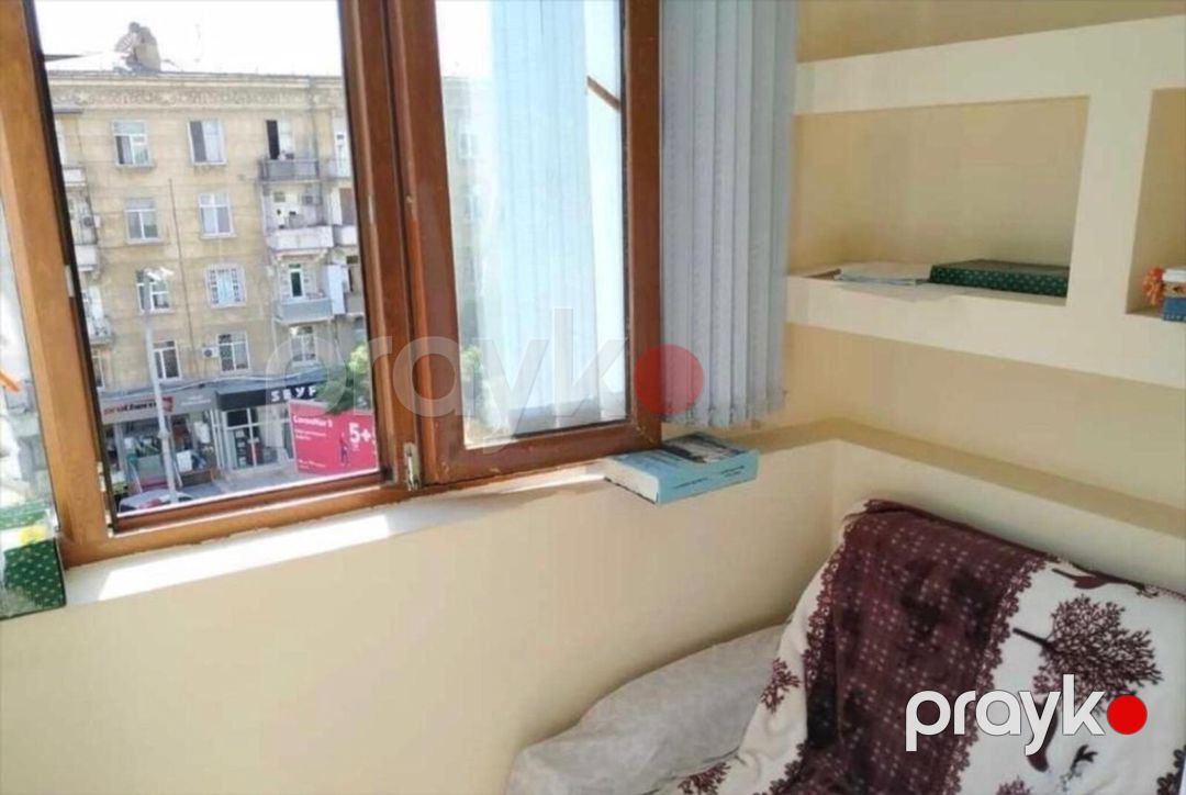 Satılır 2 otaqlı köhnə tikili 50 m² — Mənzil, Bakı (8)