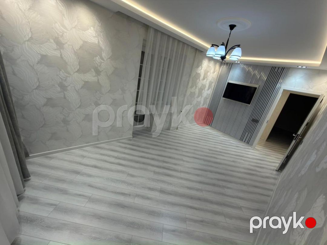 Satılır 3 otaqlı köhnə tikili 65 m² — Mənzil, Bakı (2)