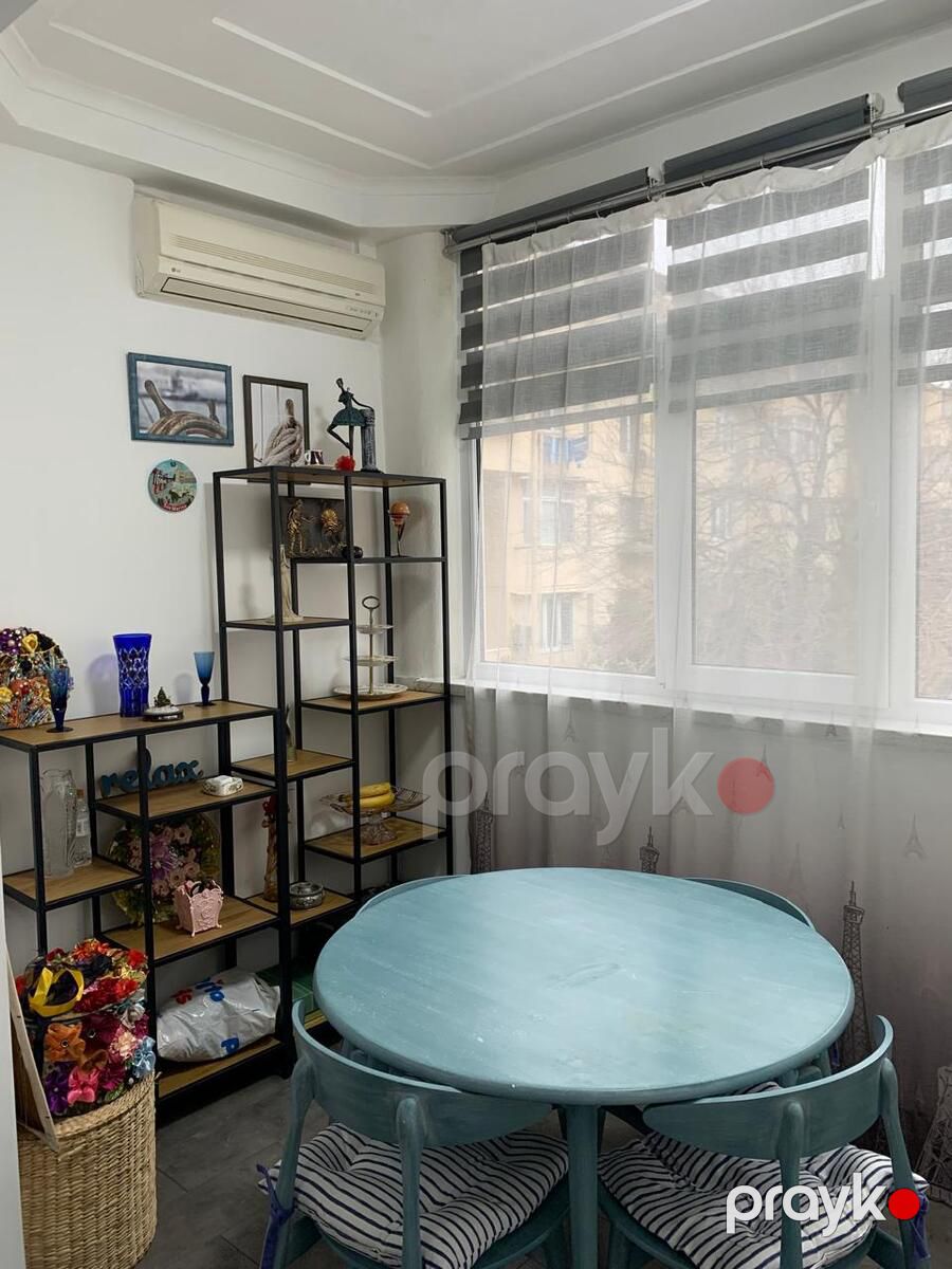 Satılır 3 otaqlı köhnə tikili 75 m² — Mənzil, Bakı (9)