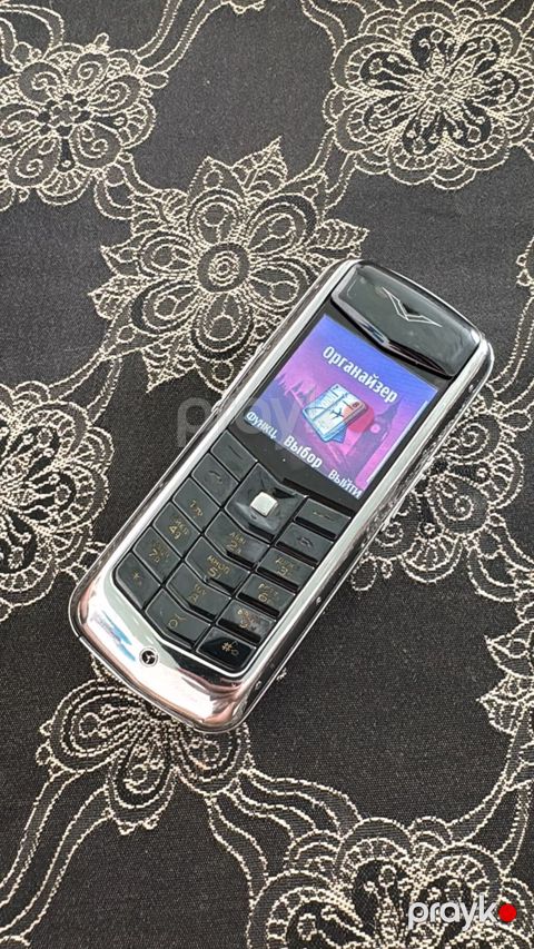Vertu Constellation 2013 Tam arginal üstündə adaptor verilir barter — Bakı