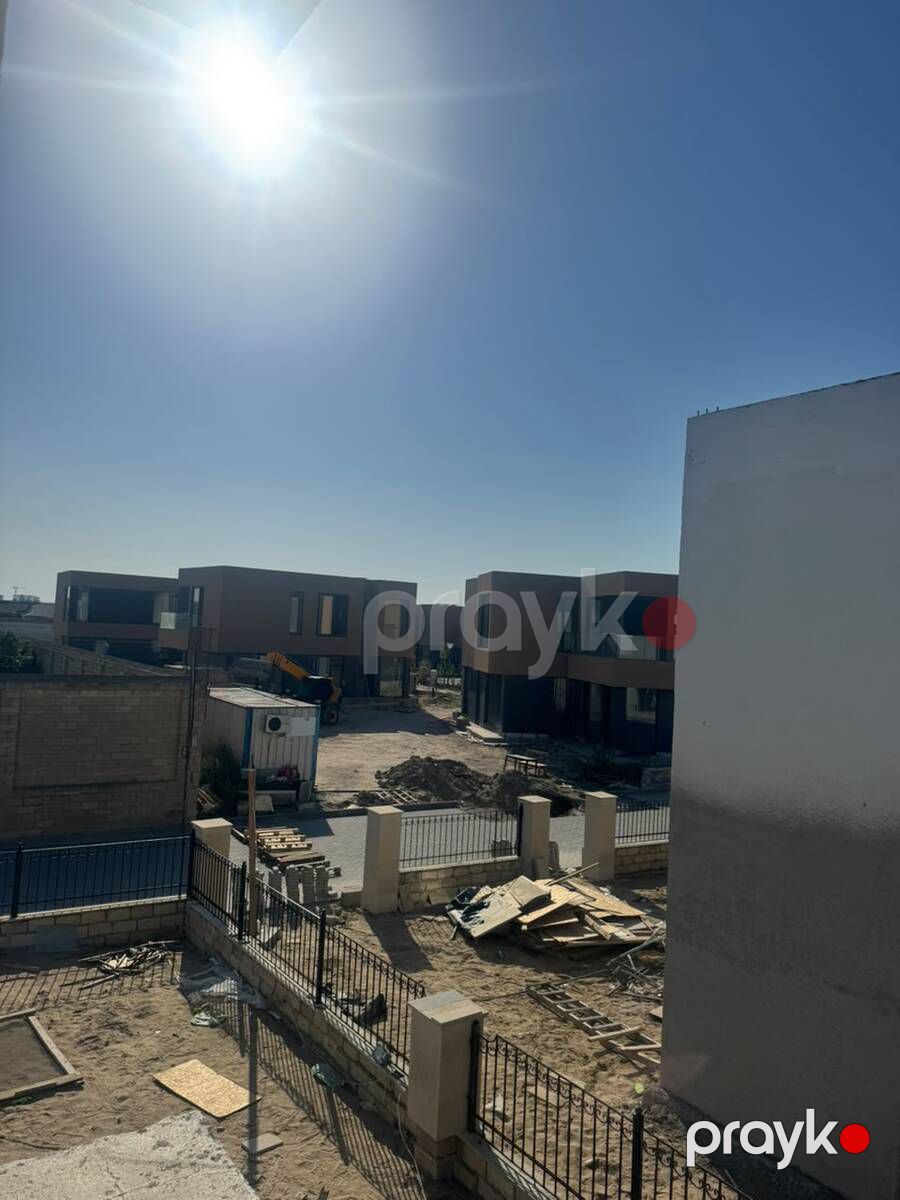 Satılır 5 otaqlı həyət evi/bağ evi 200 m² — Ev, villa, Bakı (8)