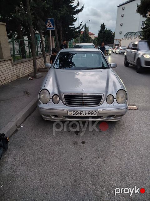 Mercedes E 320, 3.2 L, 2000 il, 459 840 km — Bakı