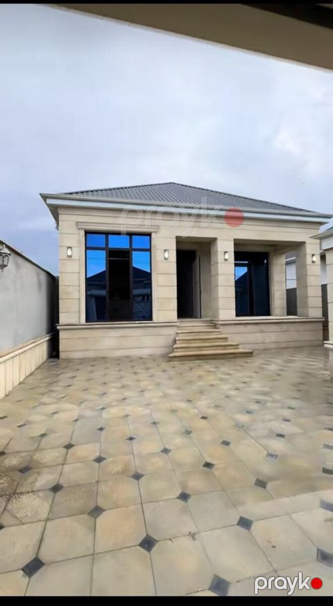 Həyət evi, Buzovna qəs — Bakı