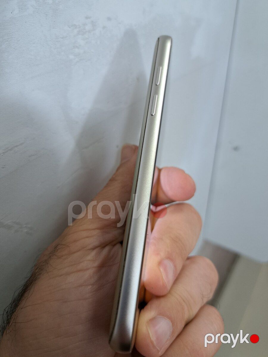 Samsung Galaxy A3 (2017) Gold Sand 16GB/2GB — Smartfonlar, Bakı (7)