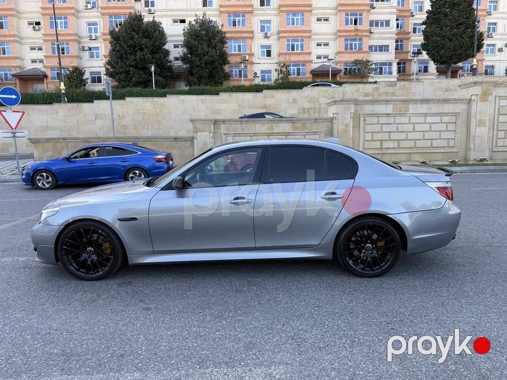 BMW 520, 2.0 L, 2006 il, 402 000 km — Avtomobillər, Bakı (3)