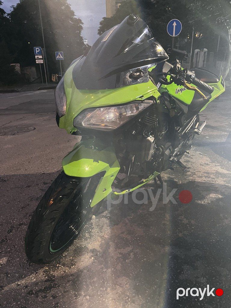 Kawasaki Ninja 300, 300 sm3, 2013 il, 19 379 km — Motosikletlər, Bakı (5)