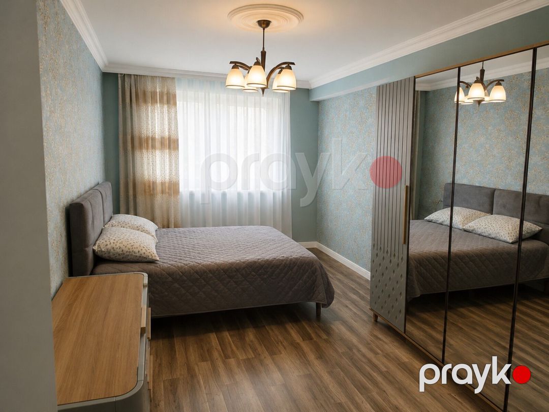 Satılır 4 otaqlı köhnə tikili 103 m² — Mənzil, Bakı (3)