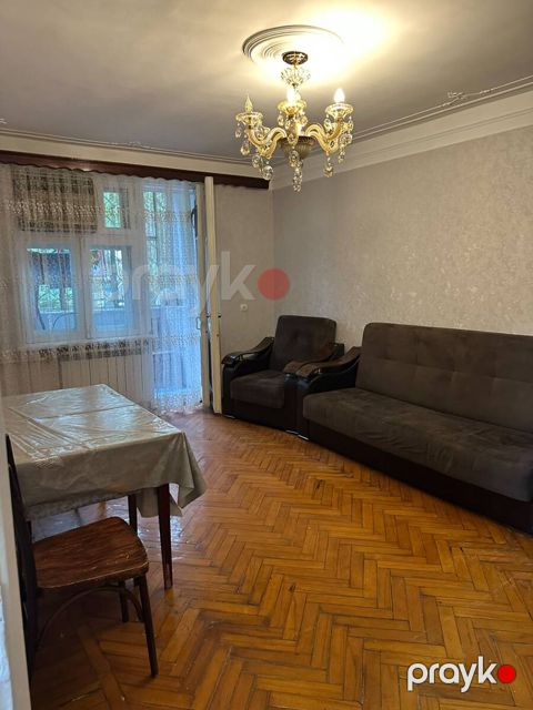 İcarəyə verilir 2 otaqlı köhnə tikili 45 m² — Bakı