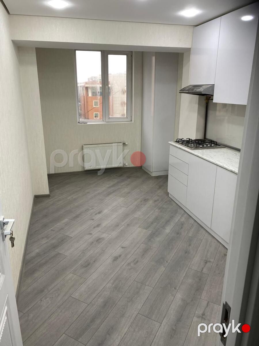 Satılır 2 otaqlı köhnə tikili 70 m² — Mənzil, Bakı (6)