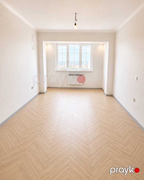 Satılır 2 otaqlı köhnə tikili 67 m² — Bakı