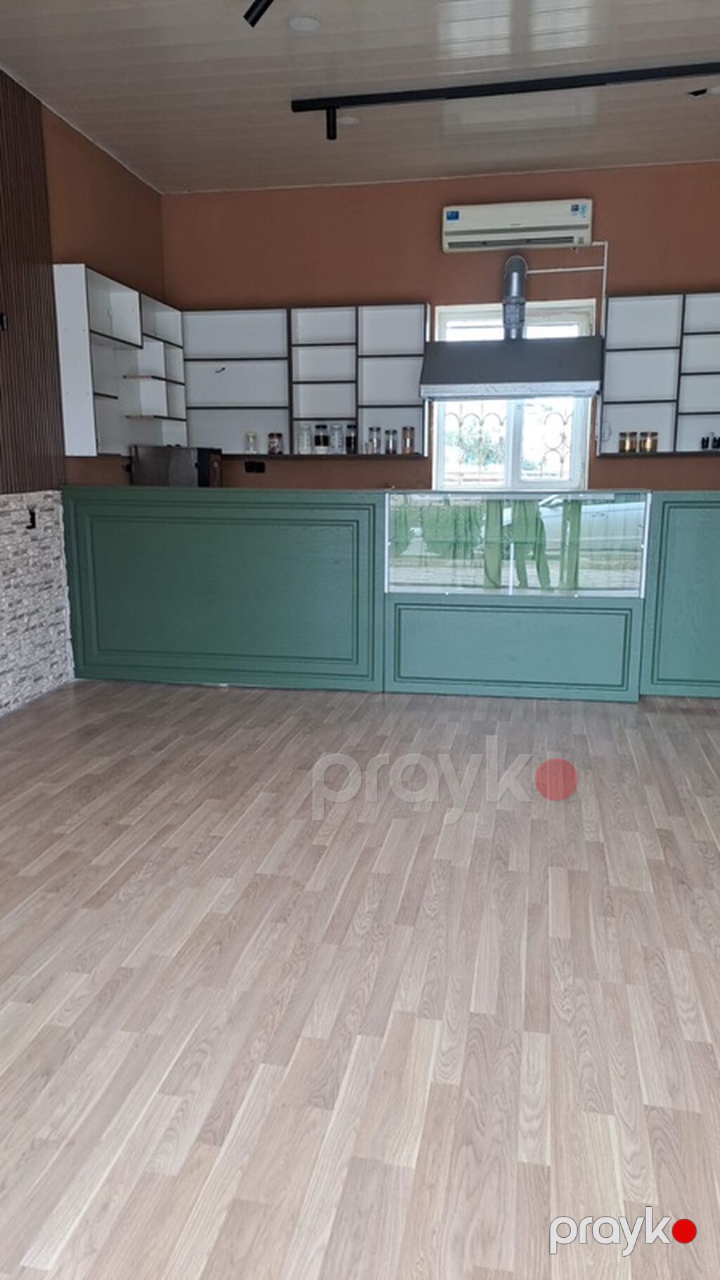 Membran bar stoyka Kofeşop və şirniyyat üçün nəzərdə tutulub əla — Əmlak, Novxanı (2)