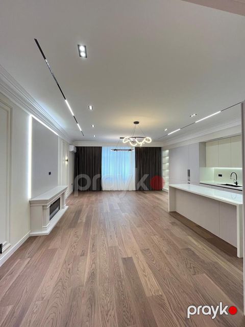 Satılır 4 otaqlı yeni tikili 190 m² — Bakı