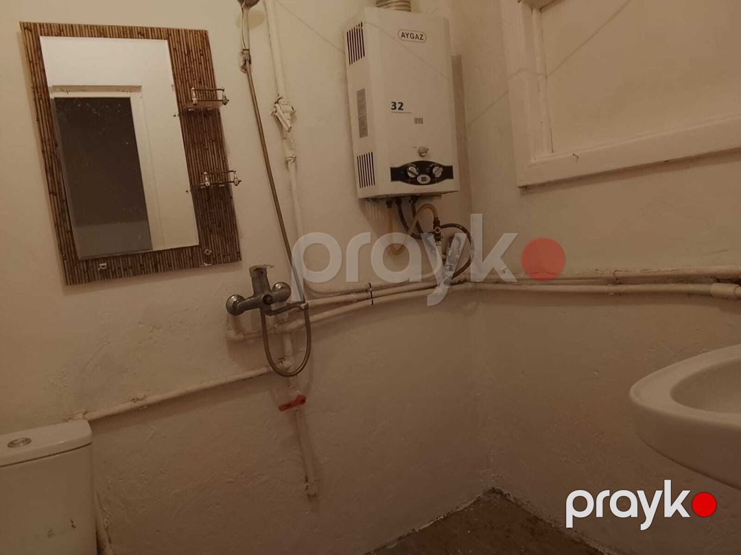 Satılır 1 otaqlı köhnə tikili 36 m² — Mənzil, Bakı (7)