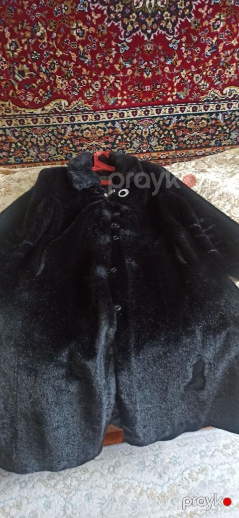Kürk qadın üçün böyük bədən yaxşı veziyete. 20 yanvardadi — Bakı