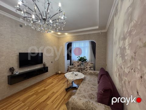 Satılır 3 otaqlı köhnə tikili 80 m² — Bakı