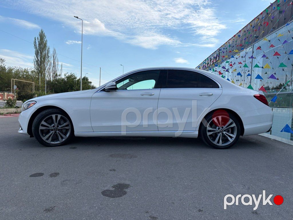 Mercedes C 300, 2.0 L, 2018 il, 178 000 km — Avtomobillər, Bakı (10)