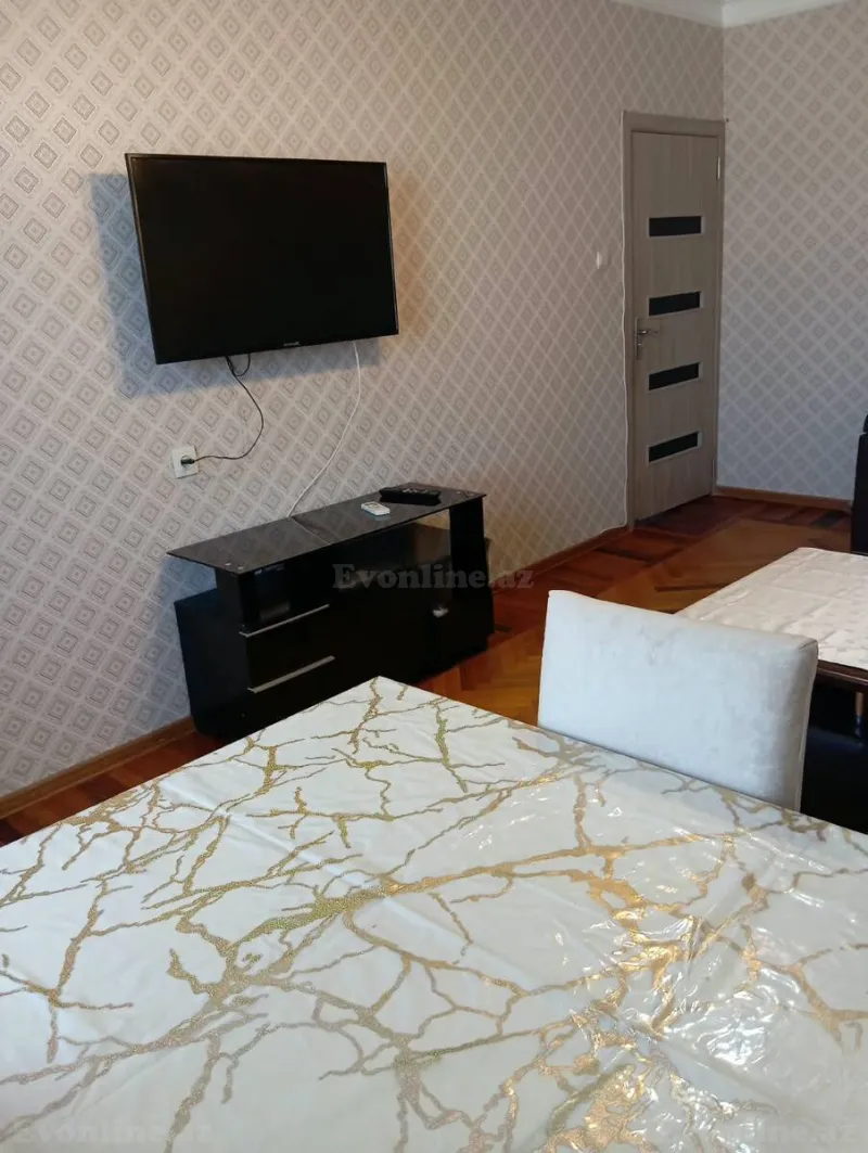 Kirayə verilir 2 otaqlı Mənzil Köhnə tikili 65 m² Bakı, Xətai r., Əhmədli m — Mənzil, Bakı (4)