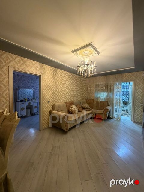 İcarəyə verilir 2 otaqlı köhnə tikili 57 m² — Bakı