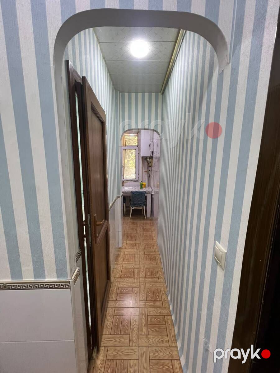Satılır 1 otaqlı köhnə tikili 38 m² — Mənzil, Bakı (8)