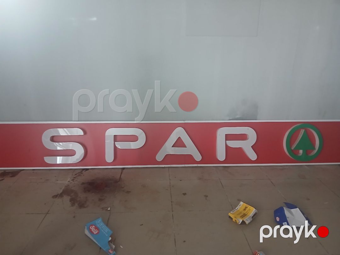 Spar marketə aid avadanliqlar — Biznes və avadanlıq, Bakı (2)