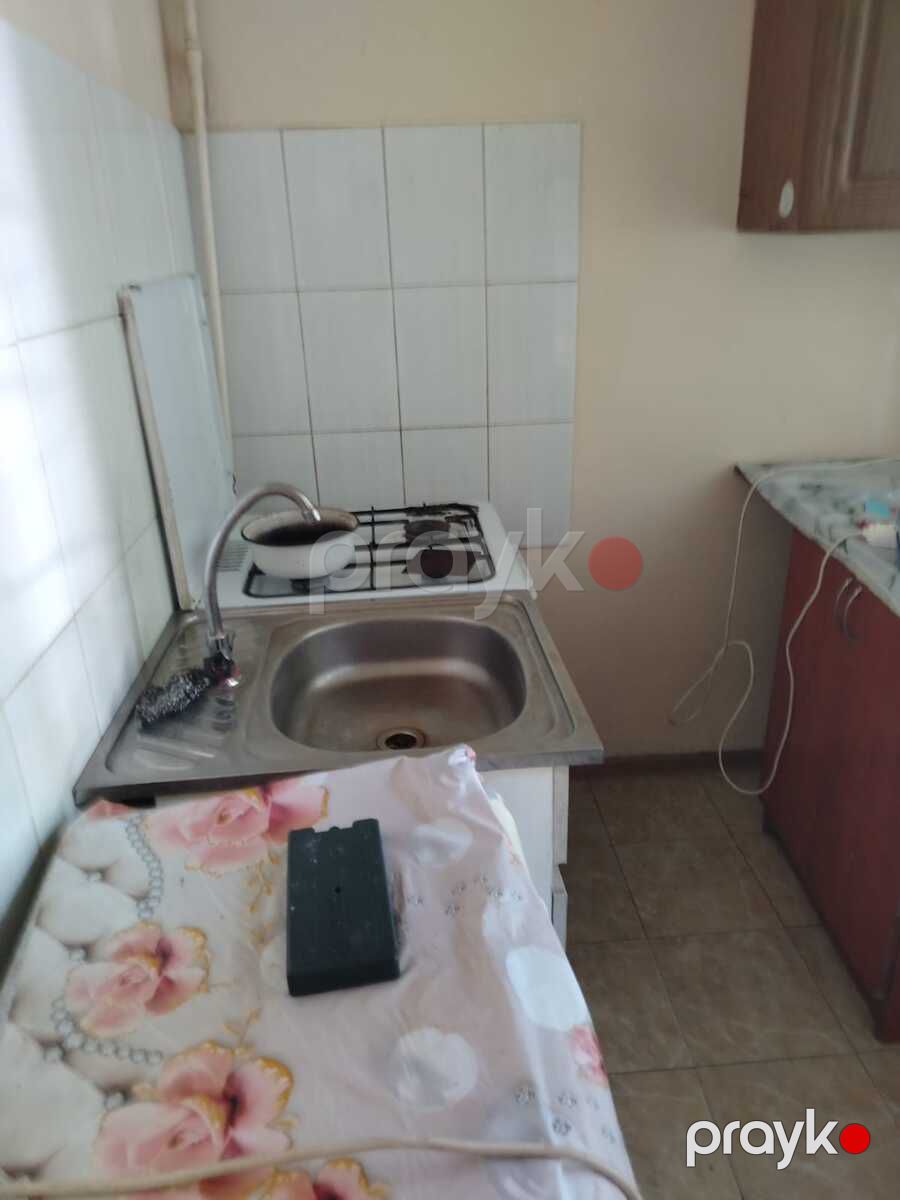 Satılır 1 otaqlı köhnə tikili 35 m² — Mənzil, Bakı (7)