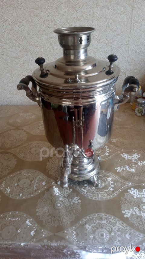 Klassik kömür/odun samovarı - Material: cilalanmış metal gövdə — Bakı
