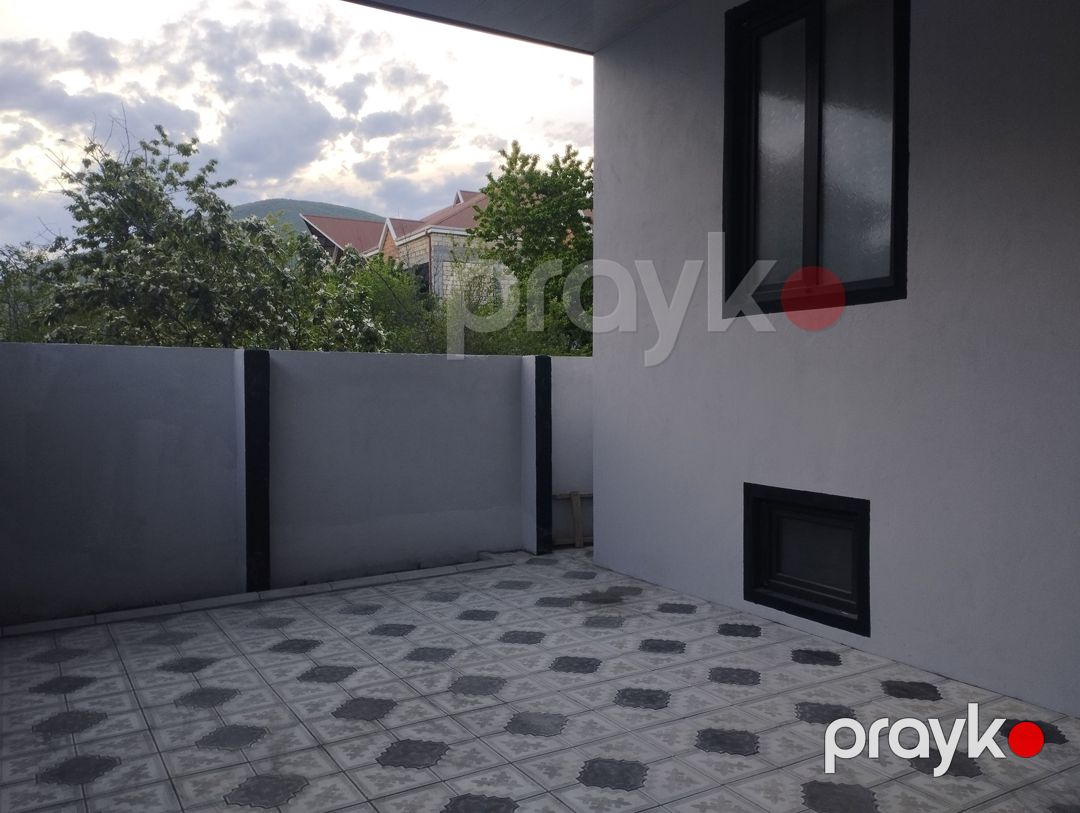 Həyət evi, Şəki r — Ev, villa, Şəki (2)