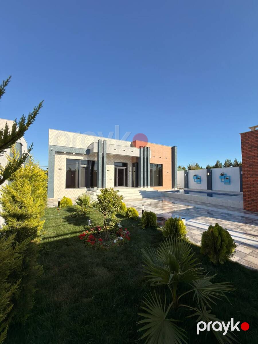 Satılır 4 otaqlı həyət evi/bağ evi 170 m² — Ev, villa, Bakı (4)