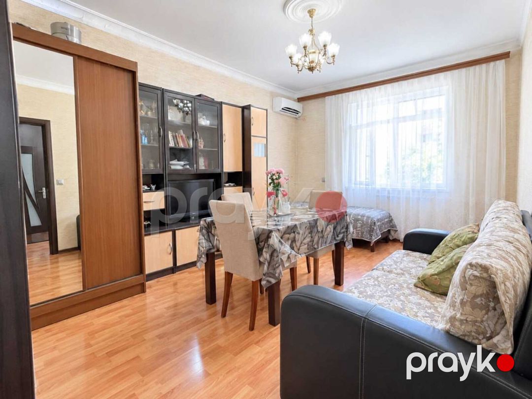 Satılır 2 otaqlı köhnə tikili 45 m² — Mənzil, Bakı (2)