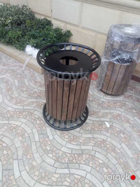 Zibil qutusu — Bakı