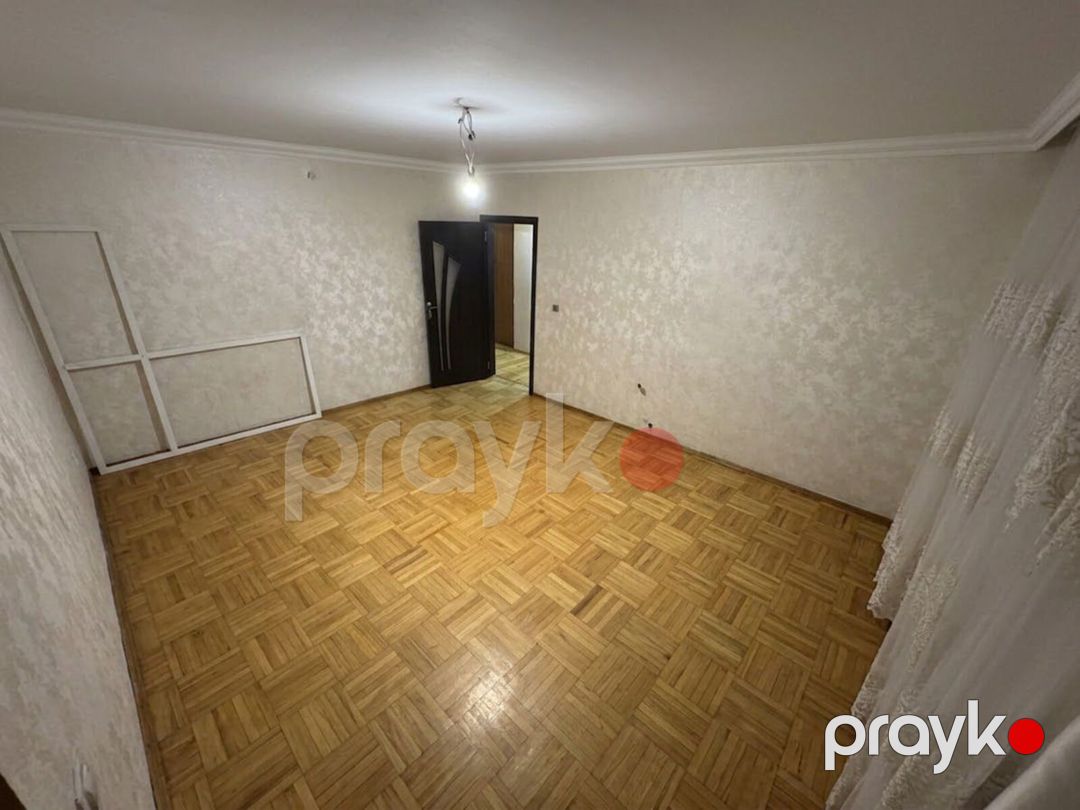 Satılır 4 otaqlı köhnə tikili 115 m² — Mənzil, Bakı (2)