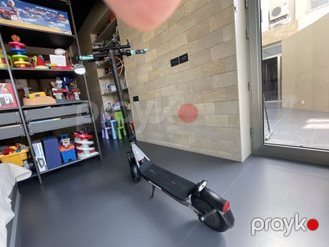 İşlənmiş Elektrik samokat 10", 351 - 500 Vt, 16 - 25 km/s — Bakı