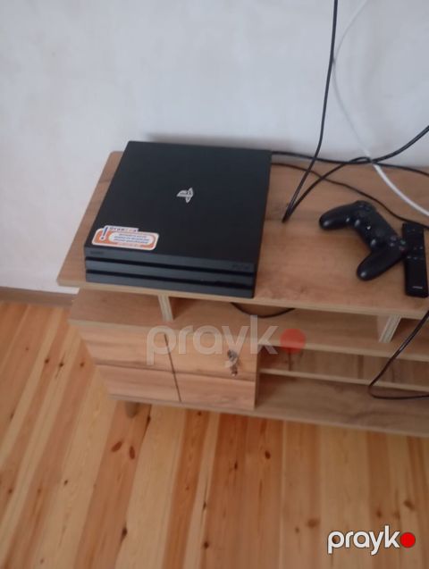 PlayStation 4 Pro oyun konsolu Az və səliqəli işlədilib - Model: PS4 — Sumqayıt