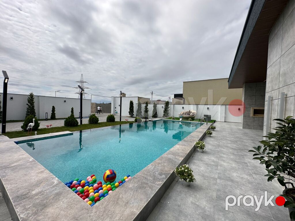Satılır 5 otaqlı həyət evi/bağ evi 400 m² — Ev, villa, Bakı (11)