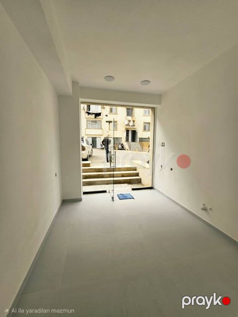 Satılır obyekt 13 m² — Bakı