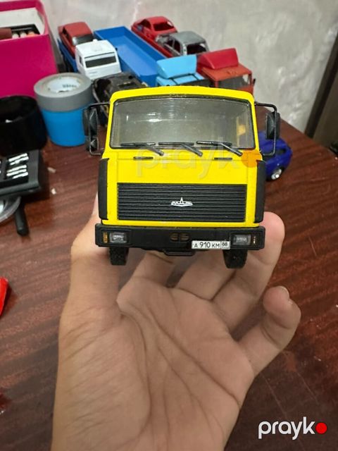Maz 1:43 modeli — Bakı