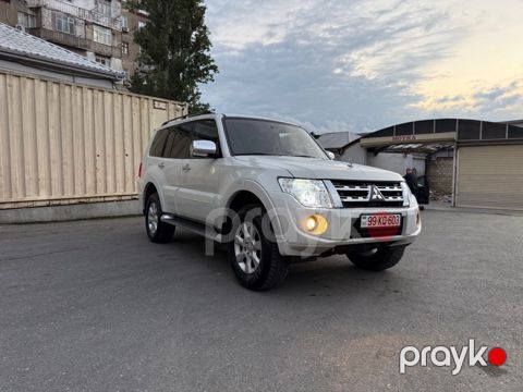 Mitsubishi Pajero, 3.5 L, 2011 il, 378 000 km — Bakı