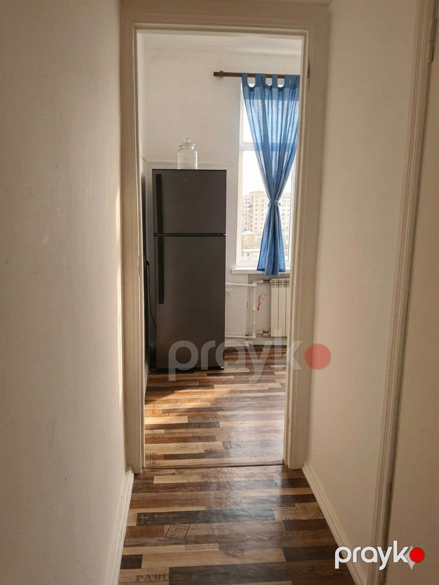 Satılır 1 otaqlı köhnə tikili 35 m² — Mənzil, Bakı (2)