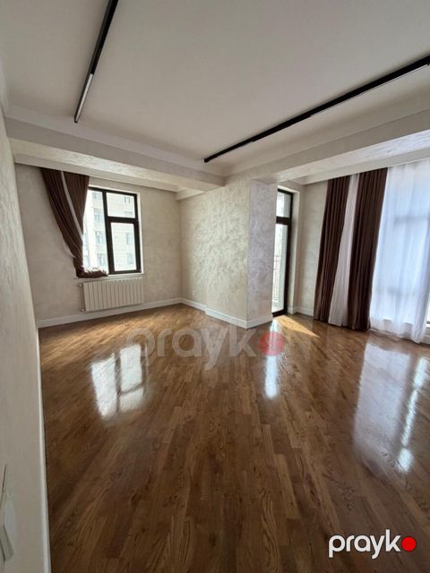 3-otaqlı yeni tikili, Tələt Şıxaliyev küç., 115 m² — Bakı