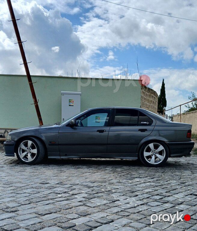BMW 318, 1.8 L, 1995 il, 321 000 km — Avtomobillər, Bakı (8)