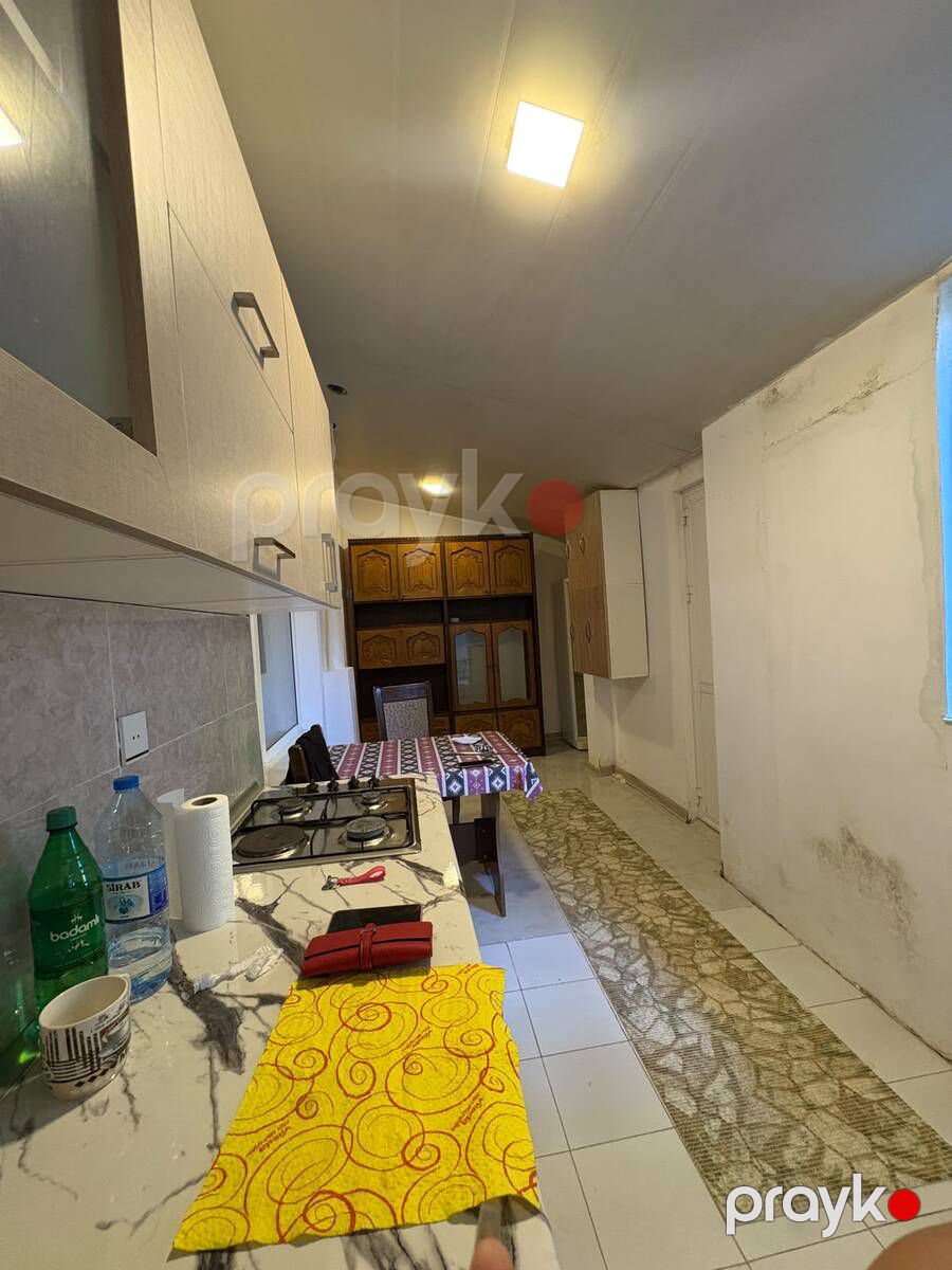 Satılır 2 otaqlı köhnə tikili 79 m² — Mənzil, Bakı (2)