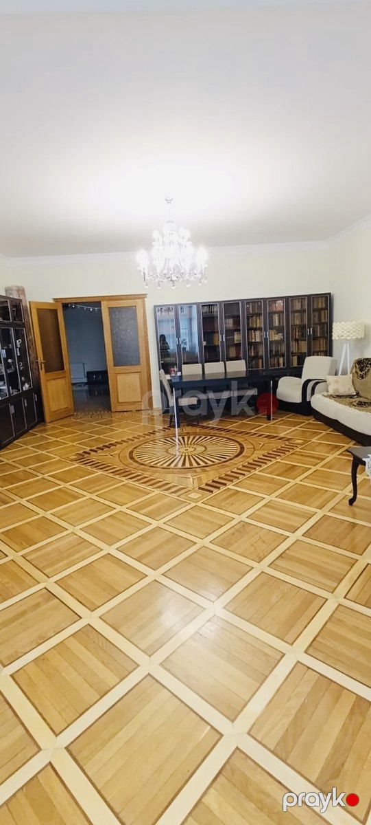 Satılır 4 otaqlı yeni tikili 202 m² — Mənzil, Bakı (2)