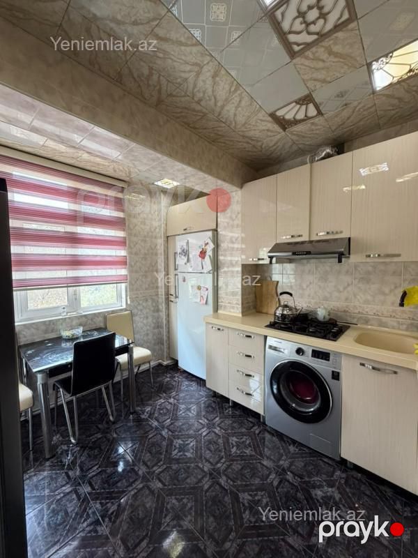 Satılır 5 otaqlı Bina evi menzil (Köhnə tikili), 120 m², Xətai rayonu — Mənzil, Bakı (12)